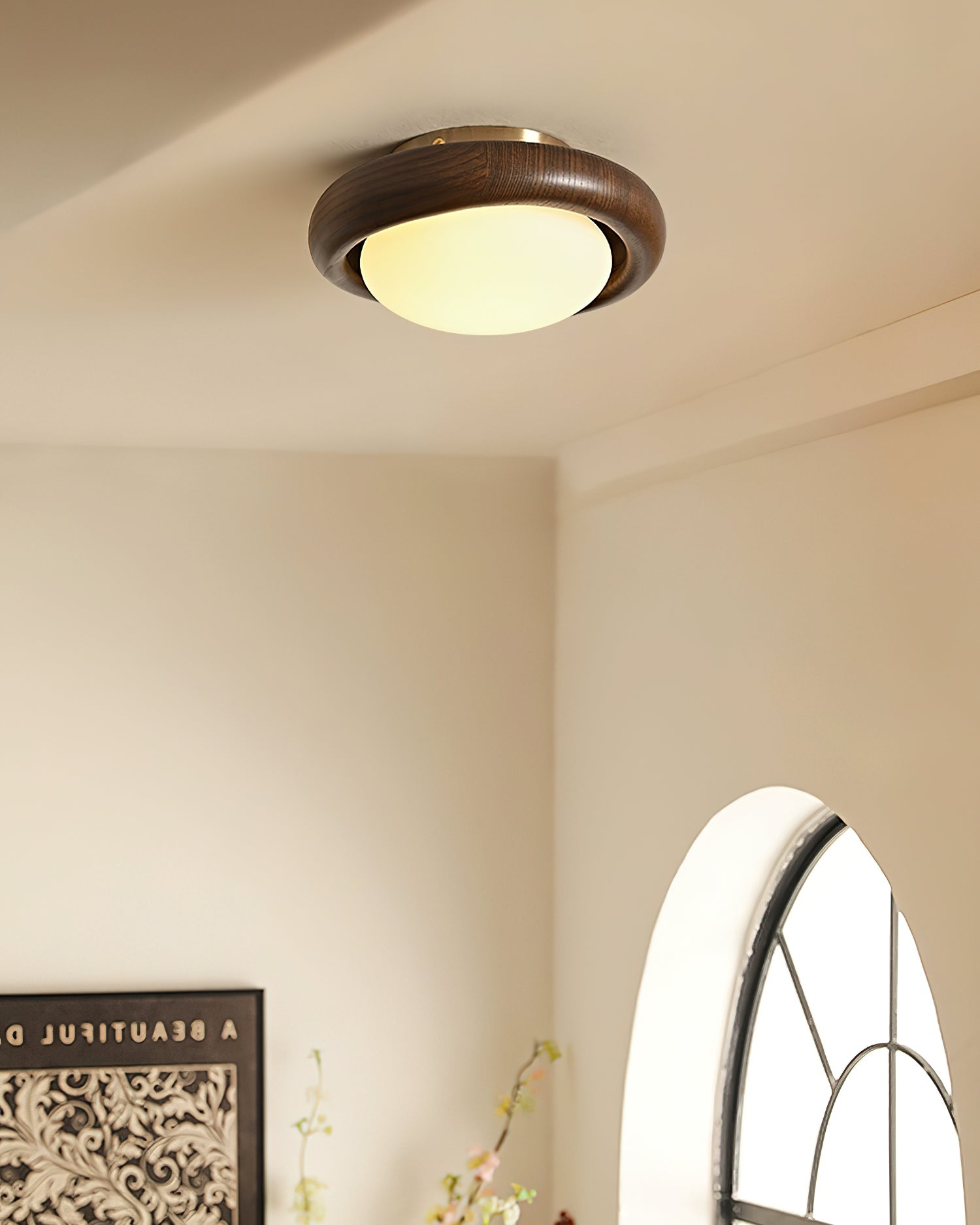 BEAUFORT HANGING GLOBE LIGHT