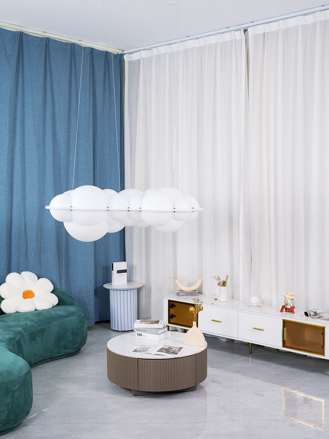 WINTERBOURNE CLOUD-SHAPED HANGING LIGHT