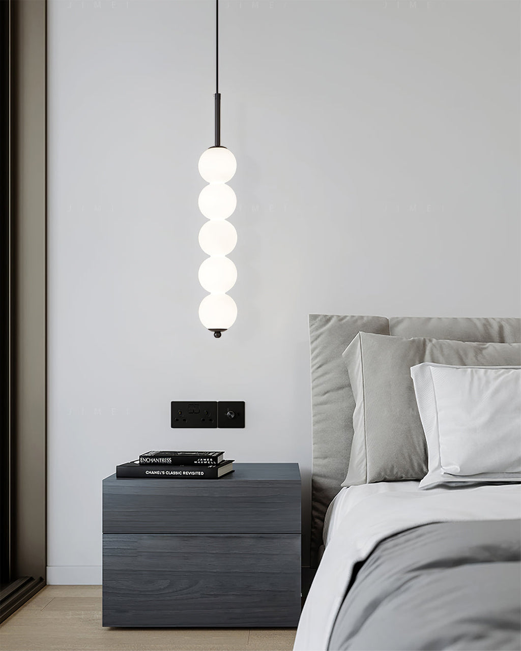 CHARLESTON FROSTED GLASS HANGING LANTERN