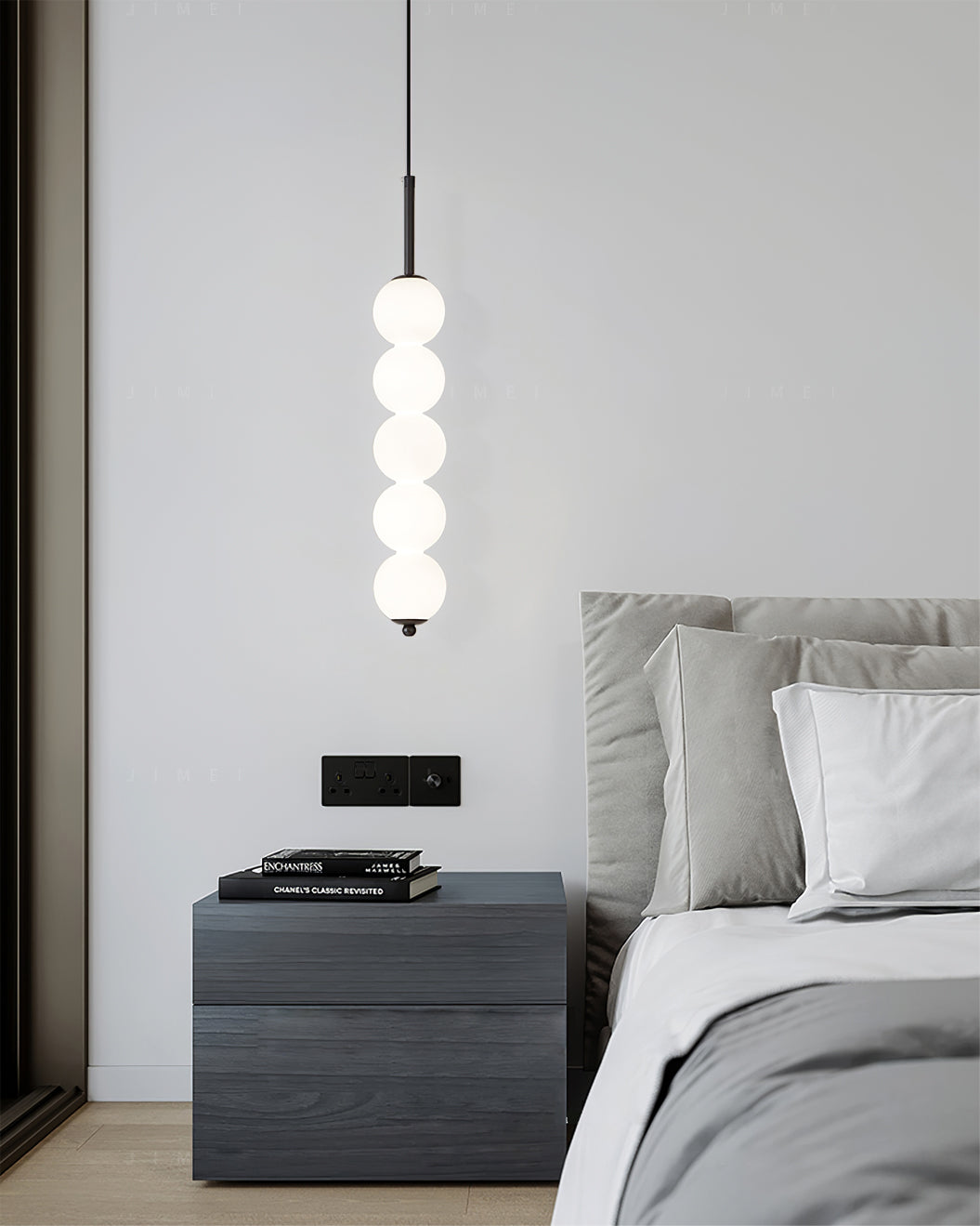 CHARLESTON FROSTED GLASS HANGING LANTERN