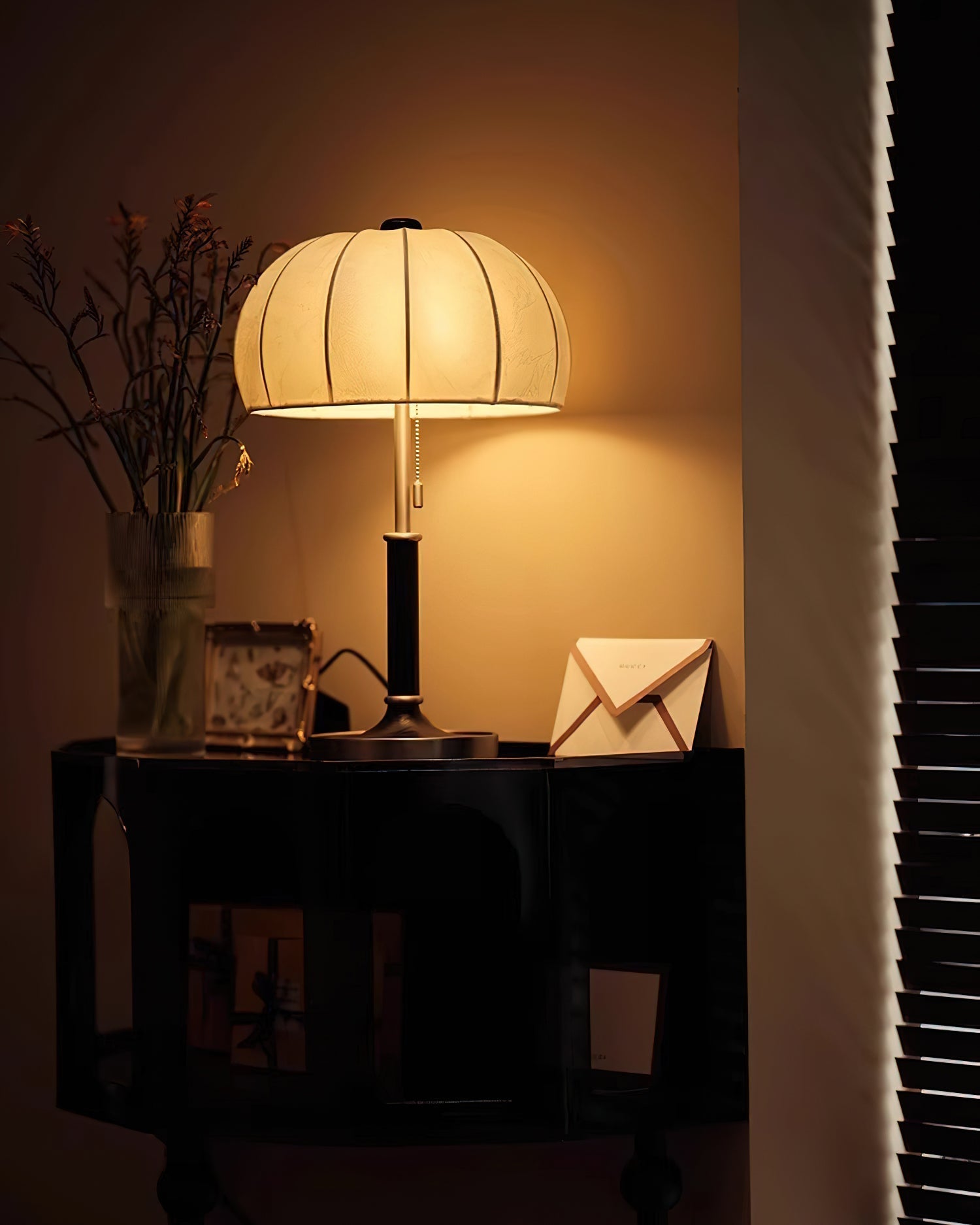 CHARLESTON BLOOM TEXTILE LAMP