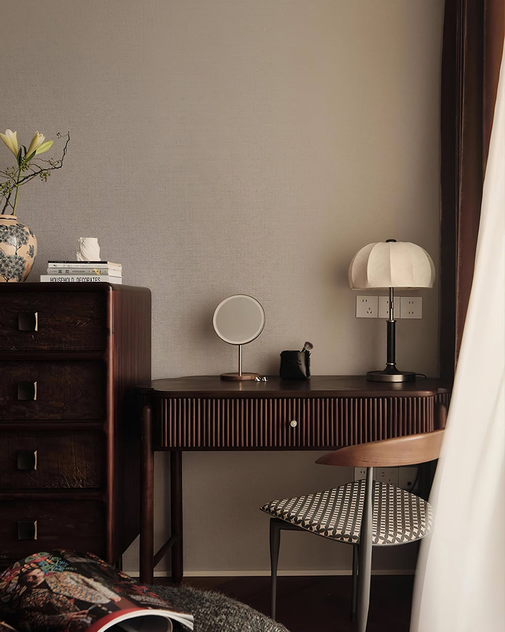 CHARLESTON BLOOM TEXTILE LAMP
