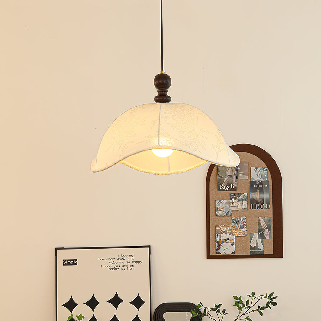 CARLISLE HANGING GLASS ILLUMINATOR