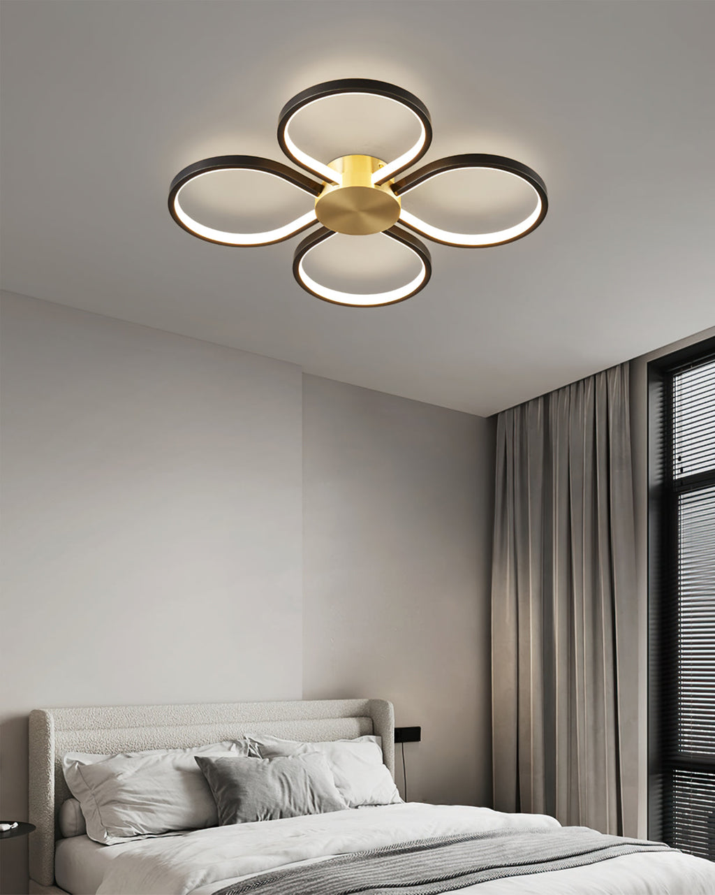 RAVENSCROFT STARBURST CEILING LIGHT