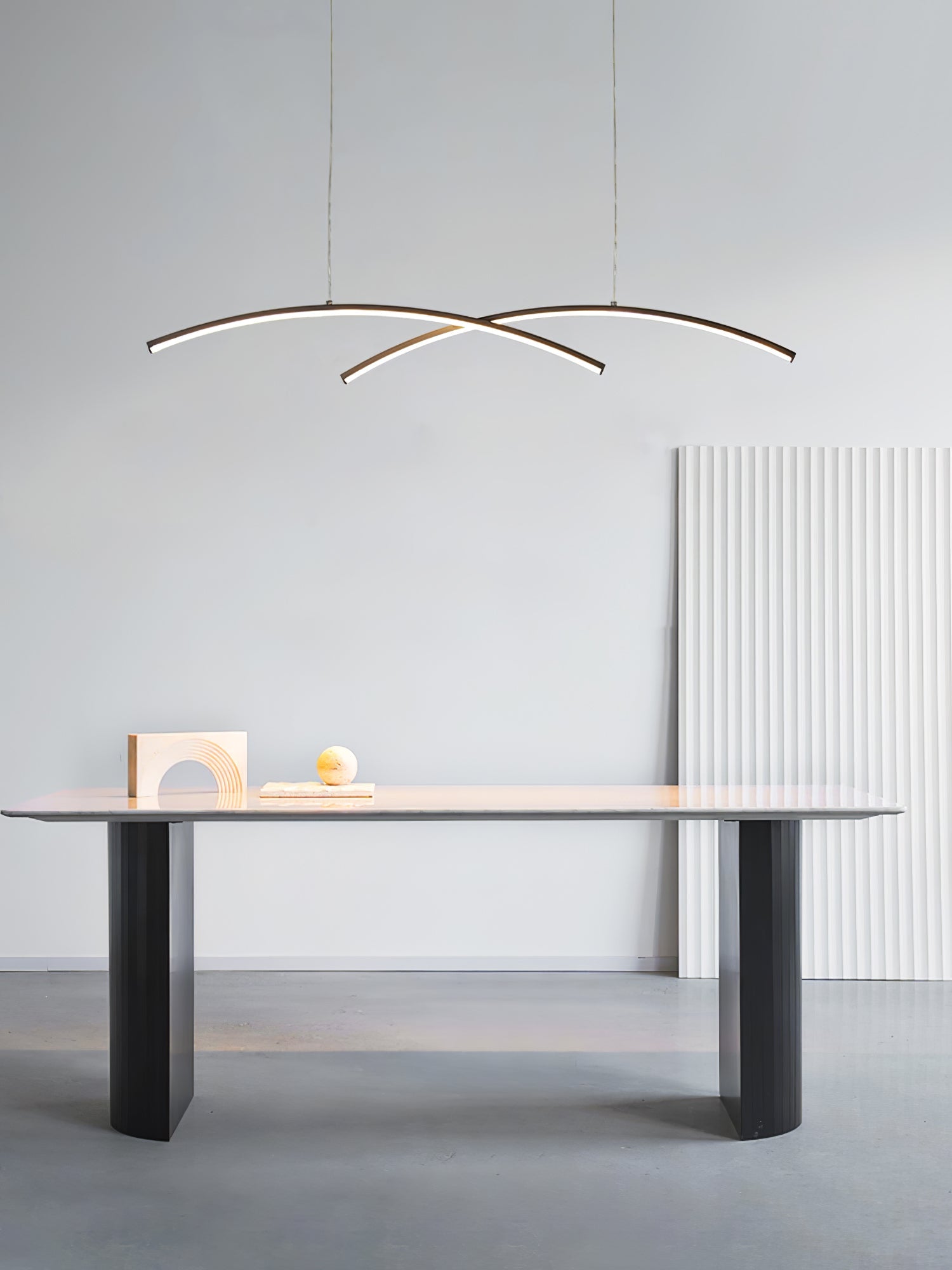 WINDSOR SWAYING ISLAND LIGHTING FIXTURE