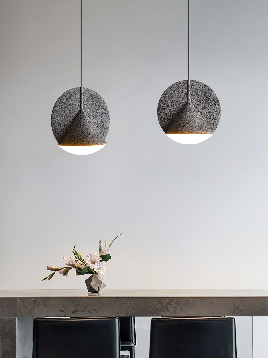 ALDERSON GLOW RESIN HANGING LANTERN