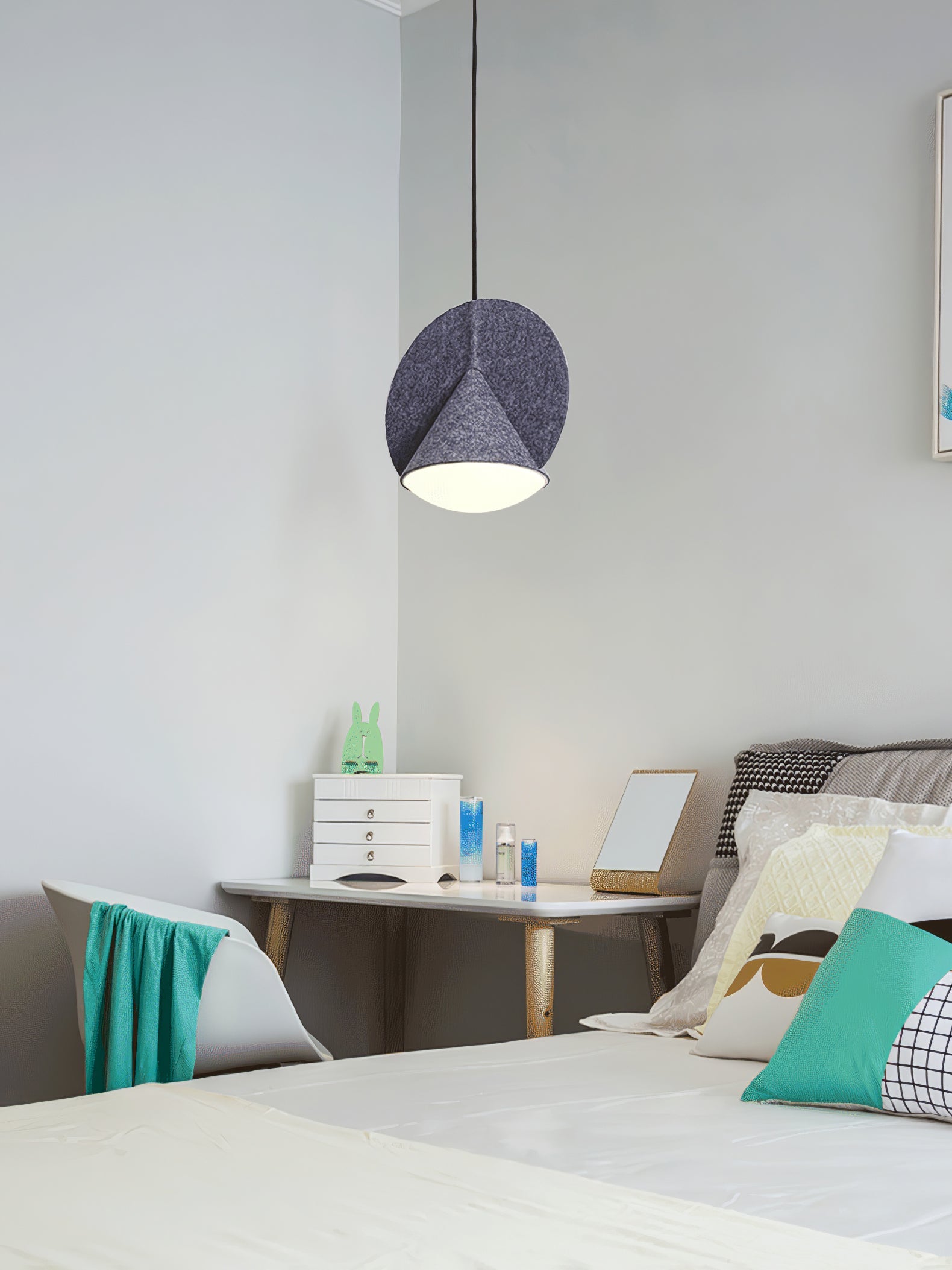 ALDERSON GLOW RESIN HANGING LANTERN