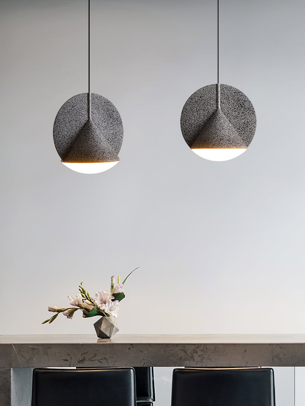 ALDERSON GLOW RESIN HANGING LANTERN
