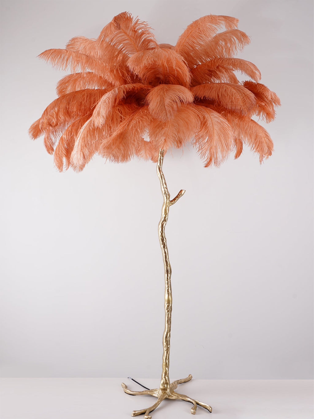 WINDSOR PLUME BRASS LAMP