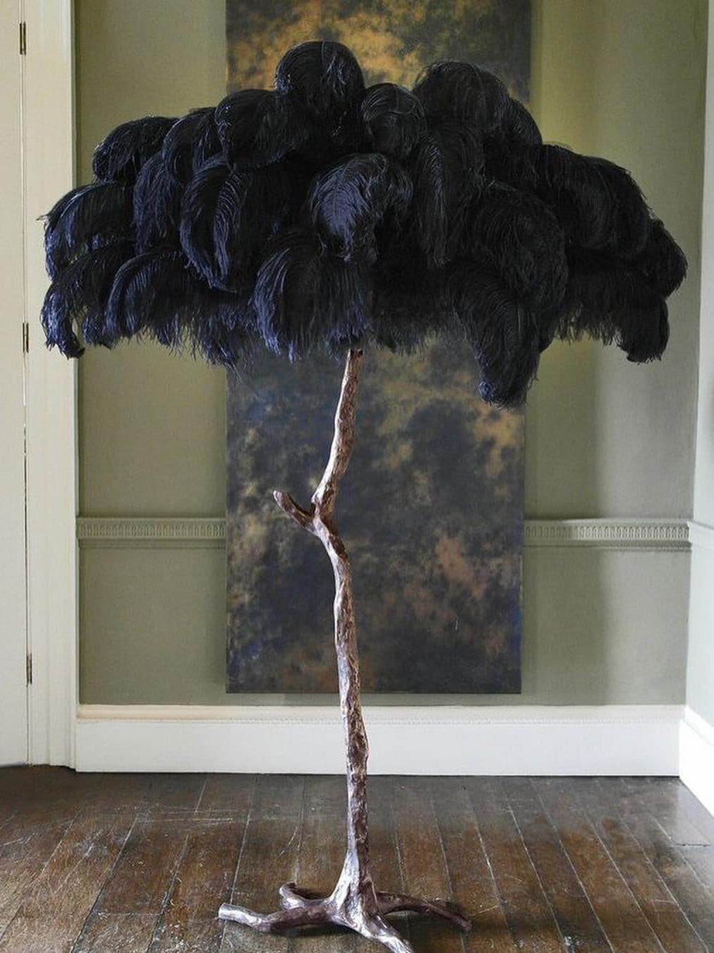 WINDSOR PLUME BRASS LAMP