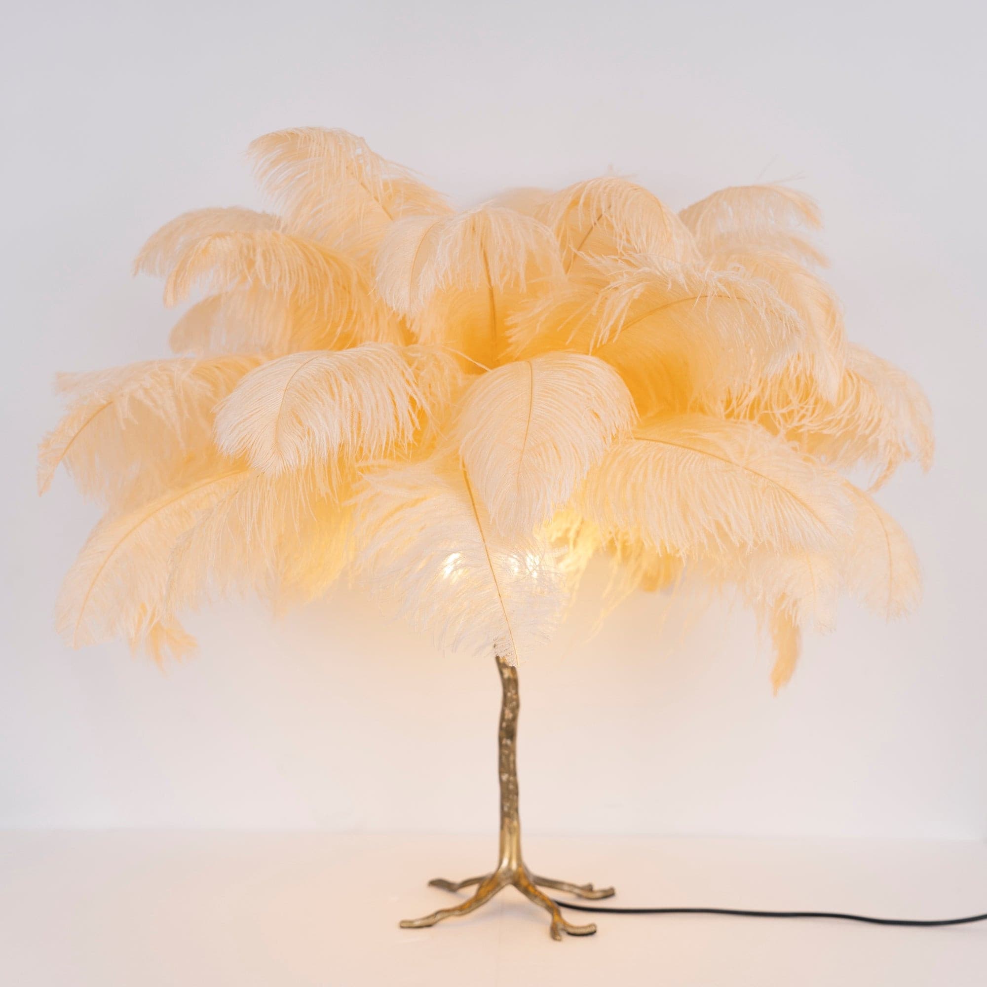 VIVIENNE PLUME ILLUMINATED STAND