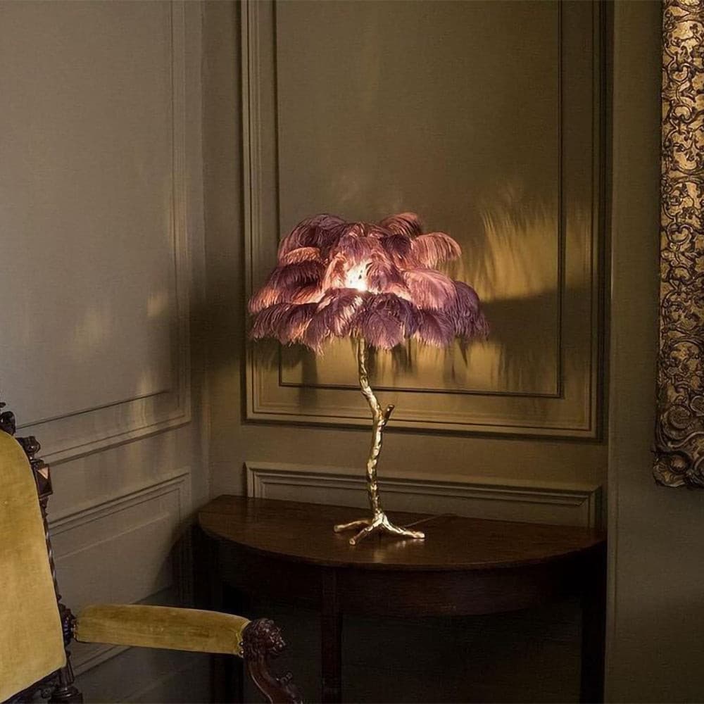 VIVIENNE PLUME ILLUMINATED STAND