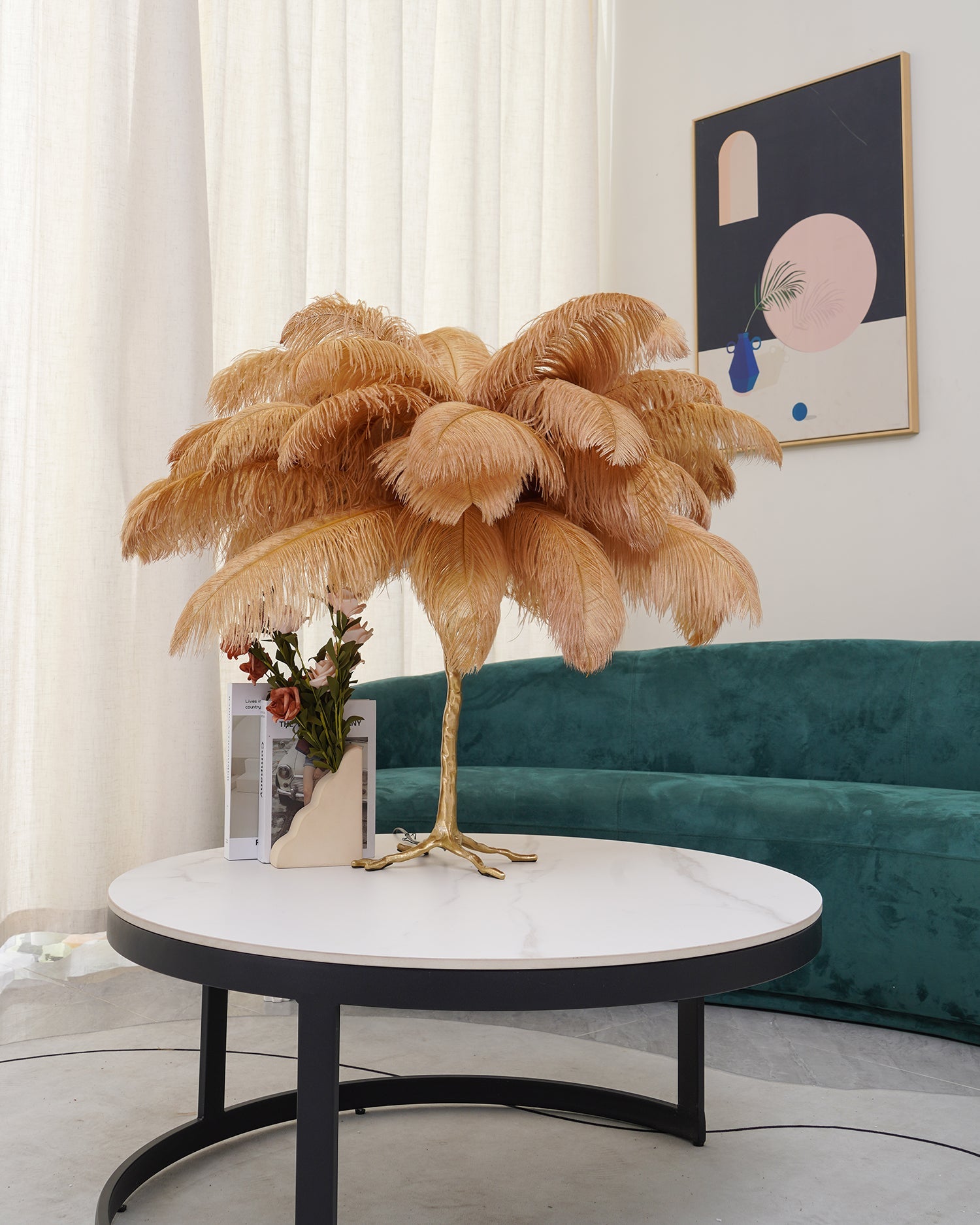 VIVIENNE PLUME ILLUMINATED STAND