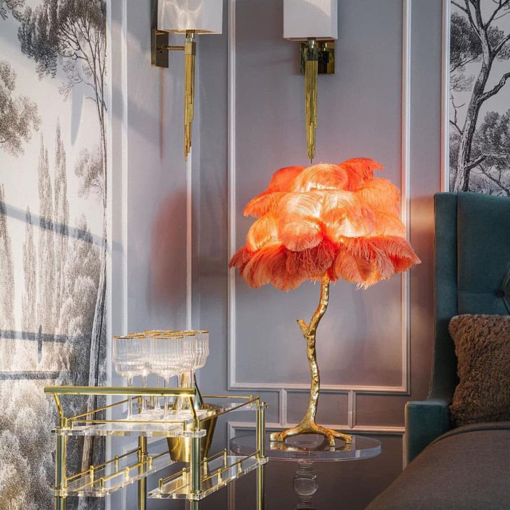 VIVIENNE PLUME ILLUMINATED STAND