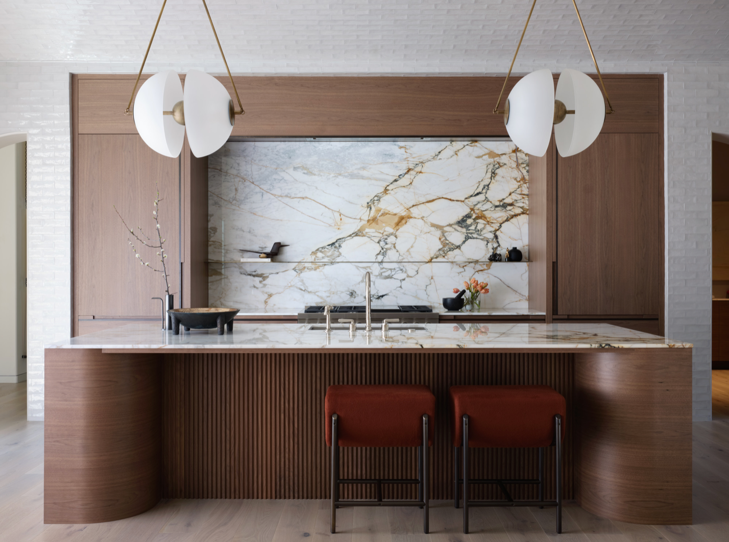 WINTHORPE PEARLIZED GLASS PENDANT LIGHT