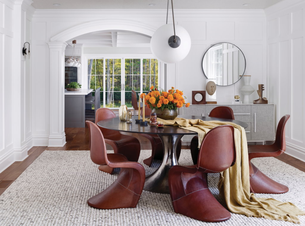 WINTHORPE PEARLIZED GLASS PENDANT LIGHT