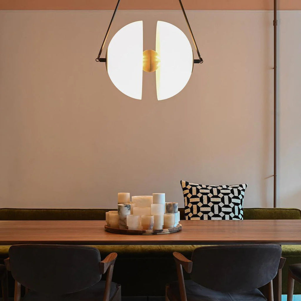 WINTHORPE PEARLIZED GLASS PENDANT LIGHT
