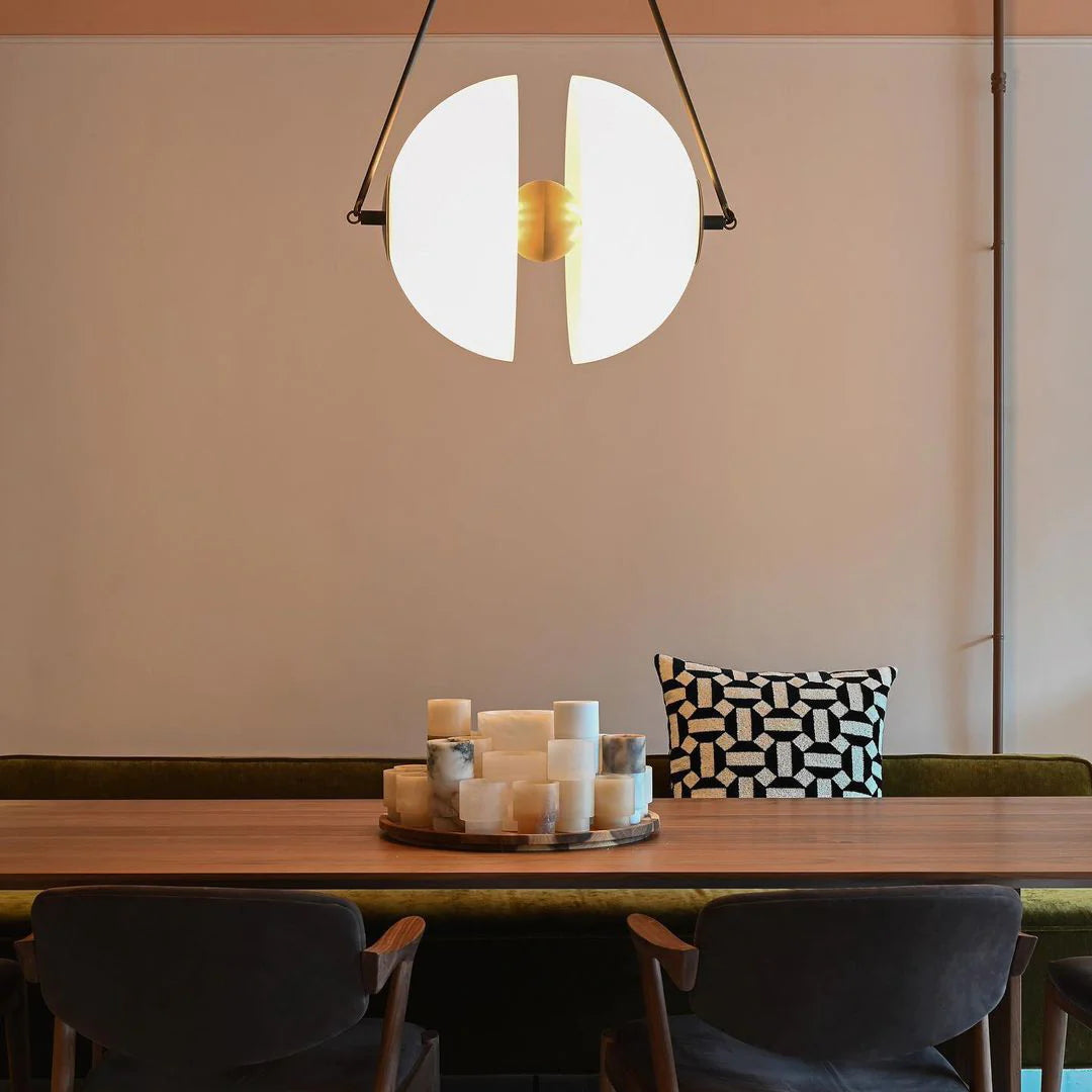 WINTHORPE PEARLIZED GLASS PENDANT LIGHT