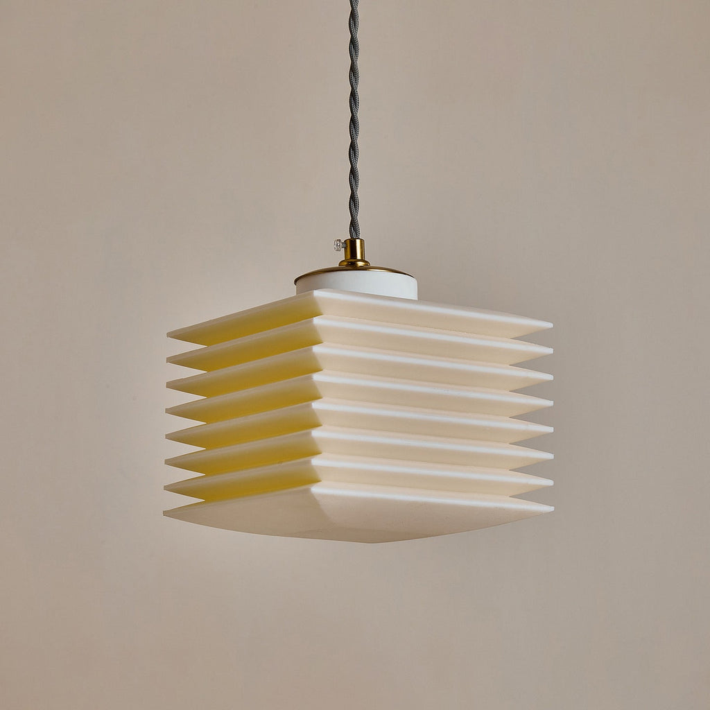 WINDSOR ORIENTAL INFLUENCE HANGING LANTERN