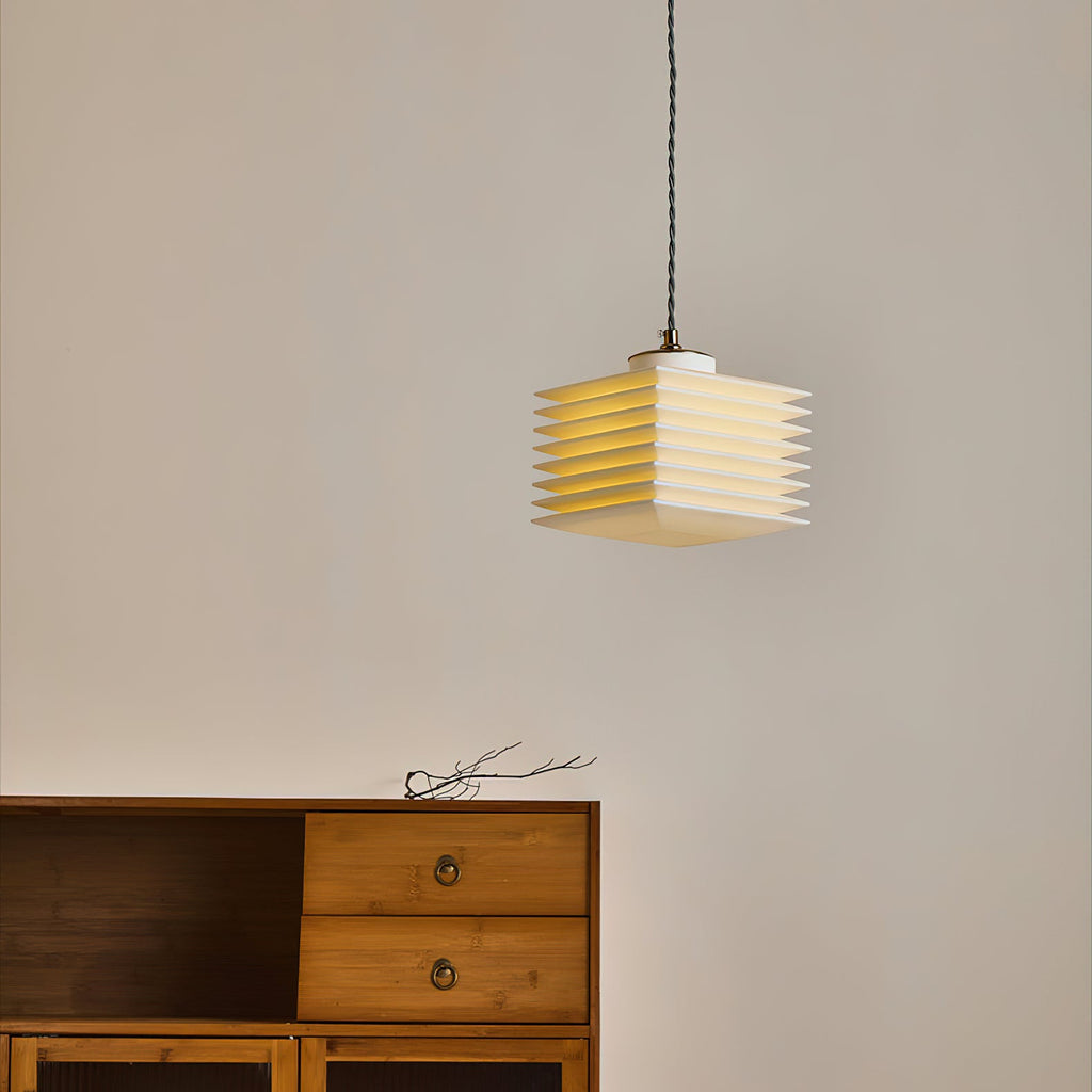 WINDSOR ORIENTAL INFLUENCE HANGING LANTERN