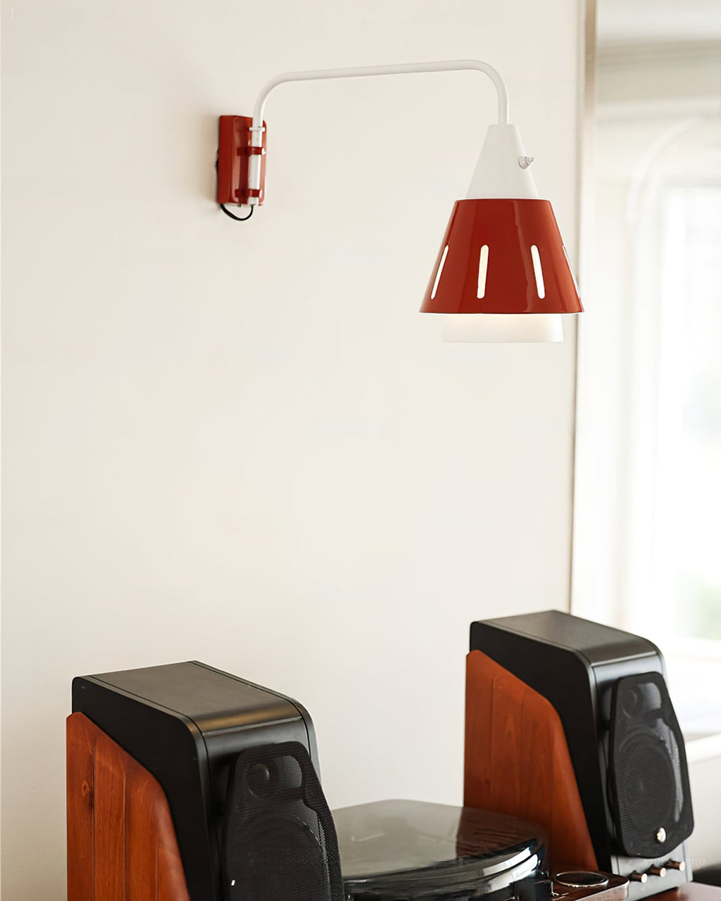 VERDANT HARBOR WALL SCONCE
