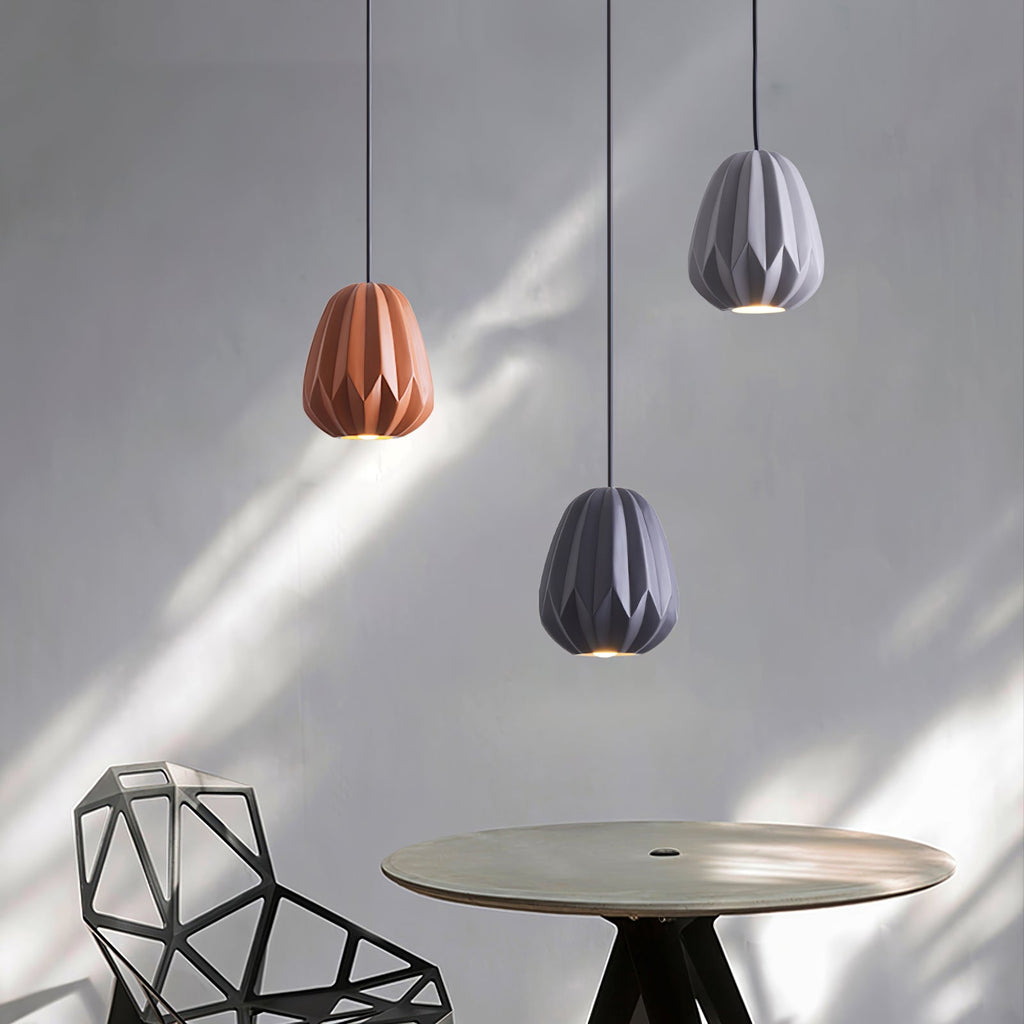 CORALINE AMBER RESIN HANGING LANTERN