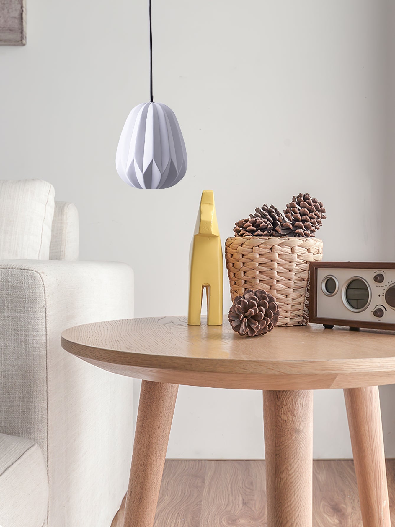 CORALINE AMBER RESIN HANGING LANTERN