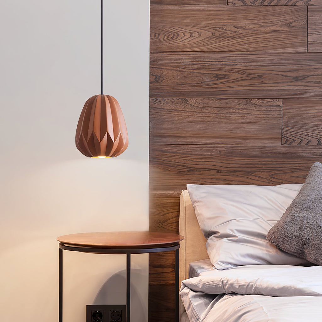 CORALINE AMBER RESIN HANGING LANTERN