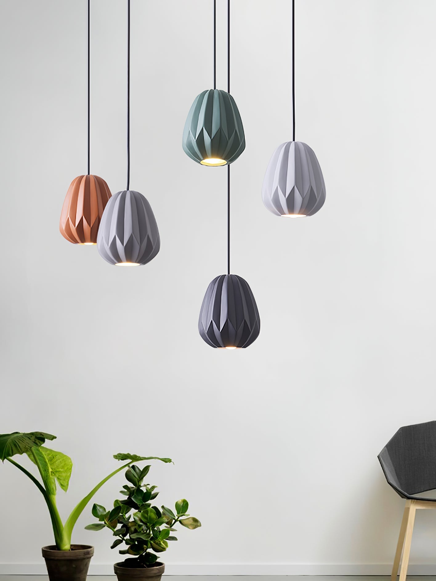 CORALINE AMBER RESIN HANGING LANTERN