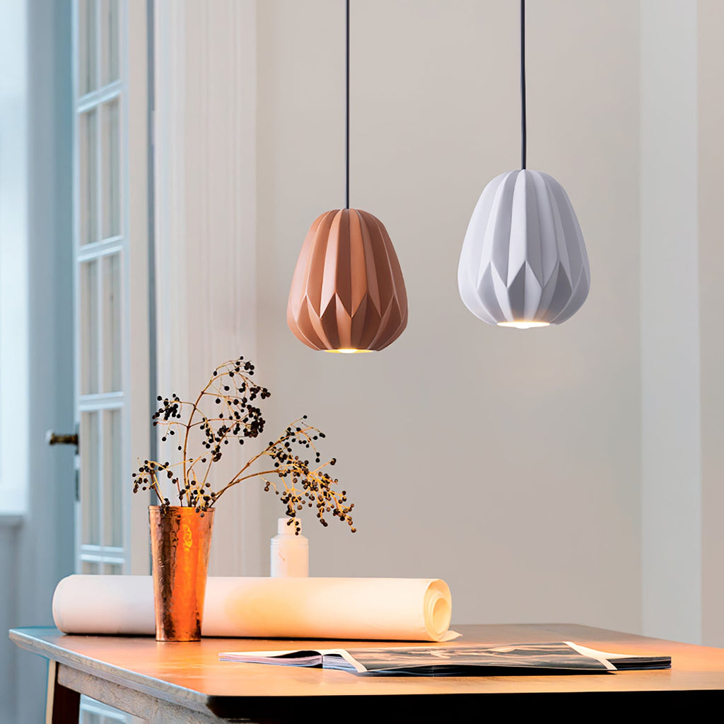 CORALINE AMBER RESIN HANGING LANTERN