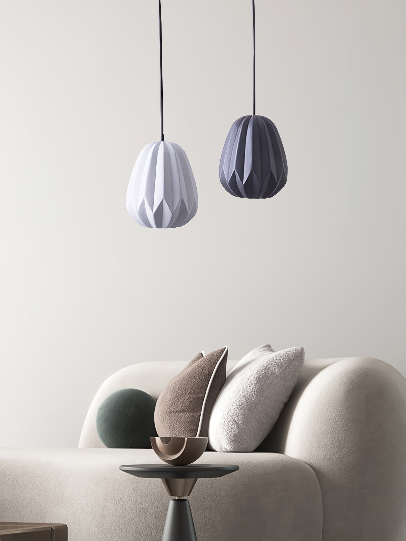 CORALINE AMBER RESIN HANGING LANTERN