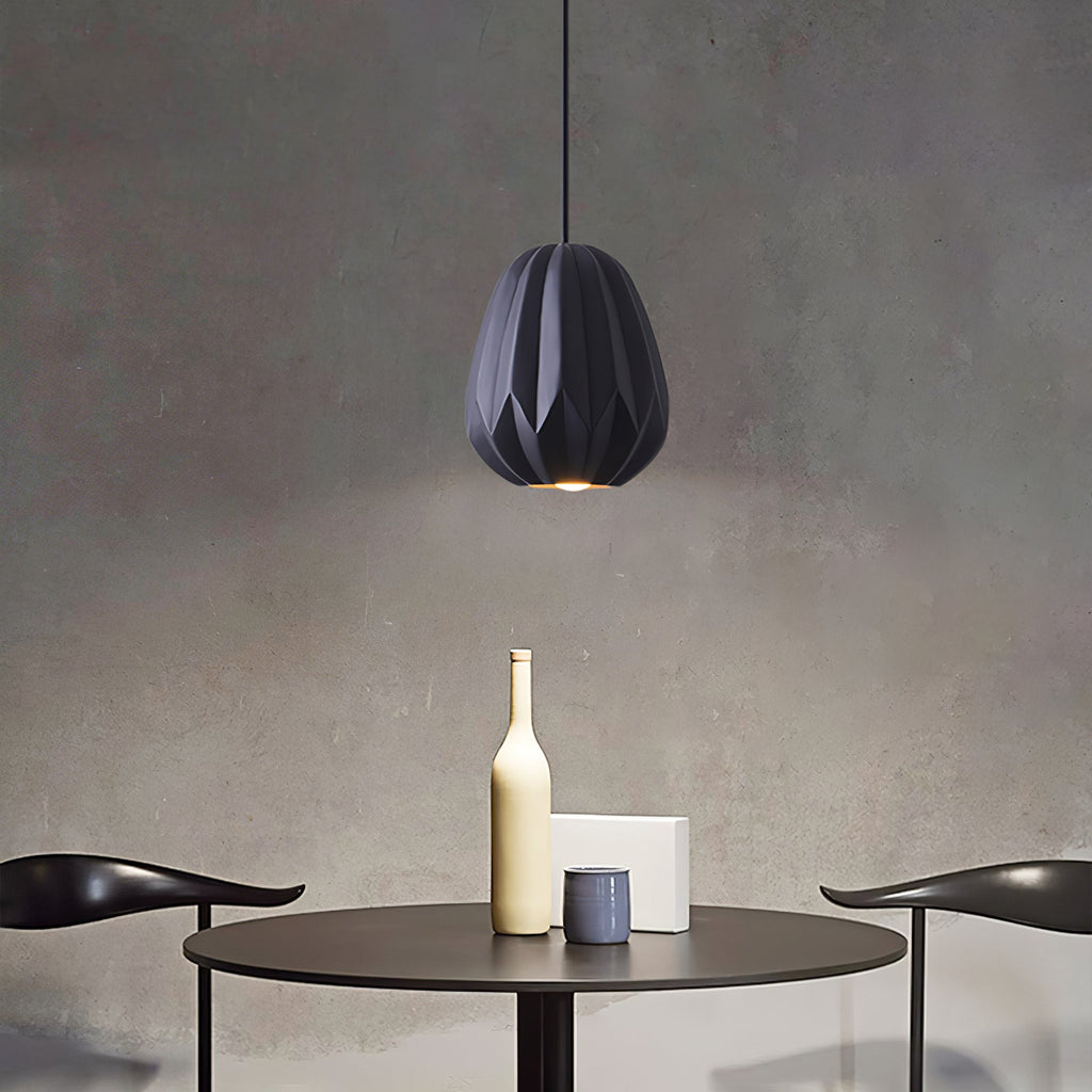 CORALINE AMBER RESIN HANGING LANTERN