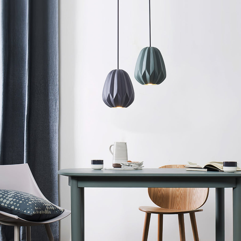 CORALINE AMBER RESIN HANGING LANTERN