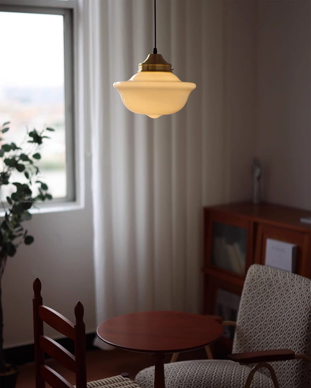 RAVENSDALE GLASS GLOBE HANGING LANTERN
