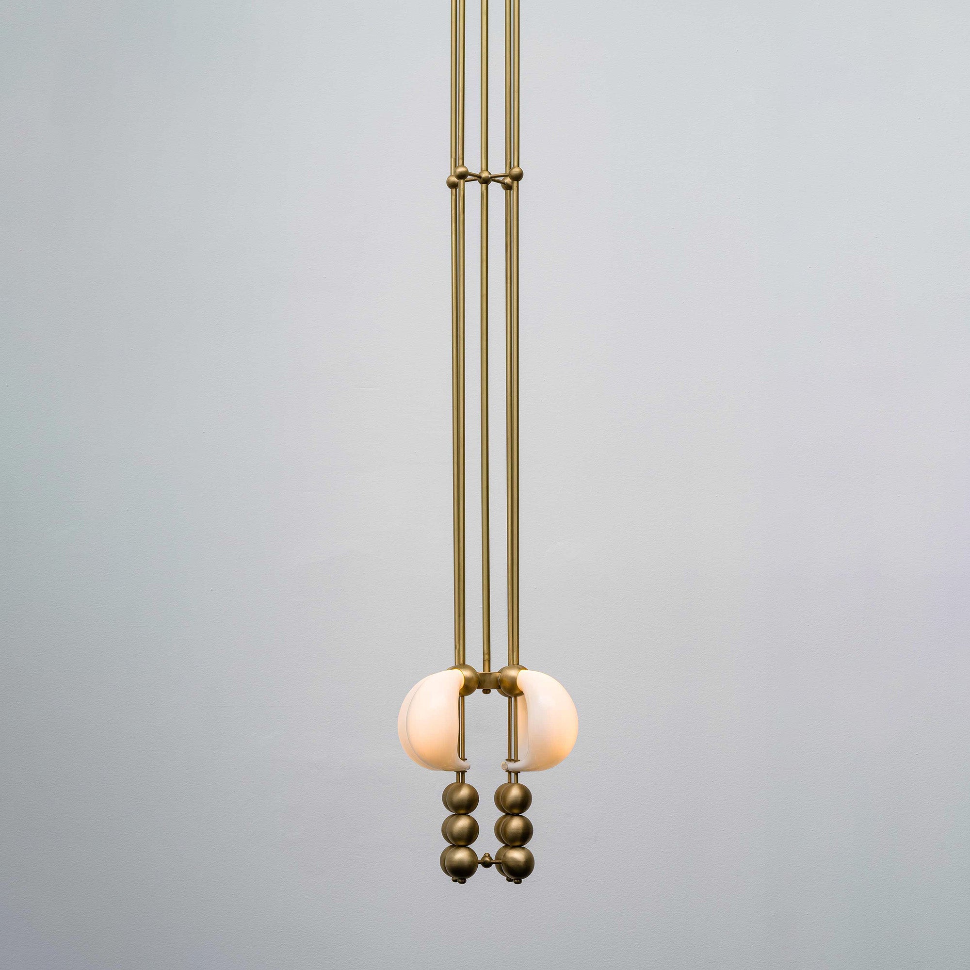 CARLISLE CURVED GLASS ILLUMINATOR