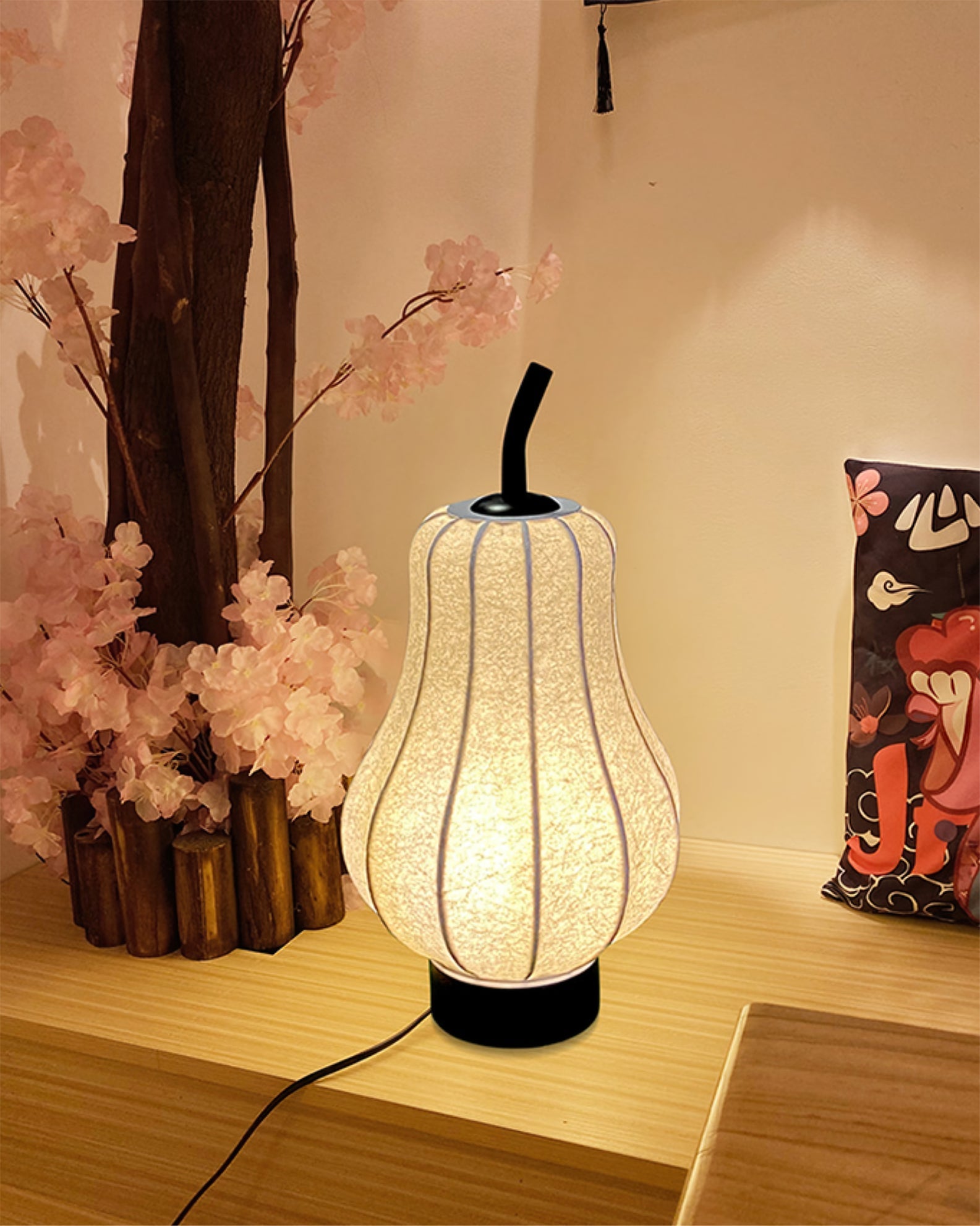 WINTHORPE PORTABLE PEAR-SHAPED ILLUMINATOR