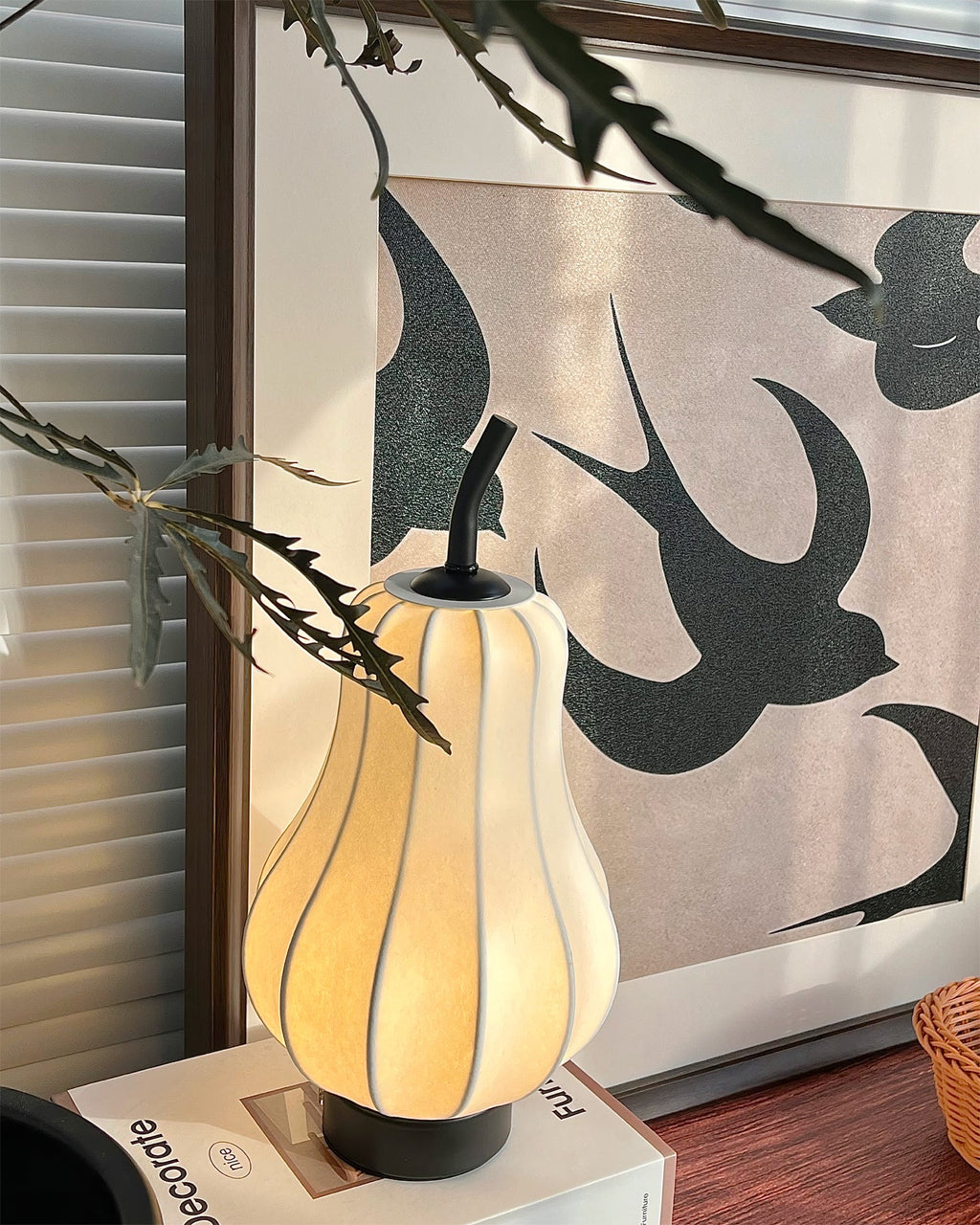 WINTHORPE PORTABLE PEAR-SHAPED ILLUMINATOR