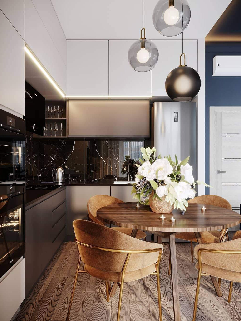 CAVENDISH GLEAMING GLASS PENDANT