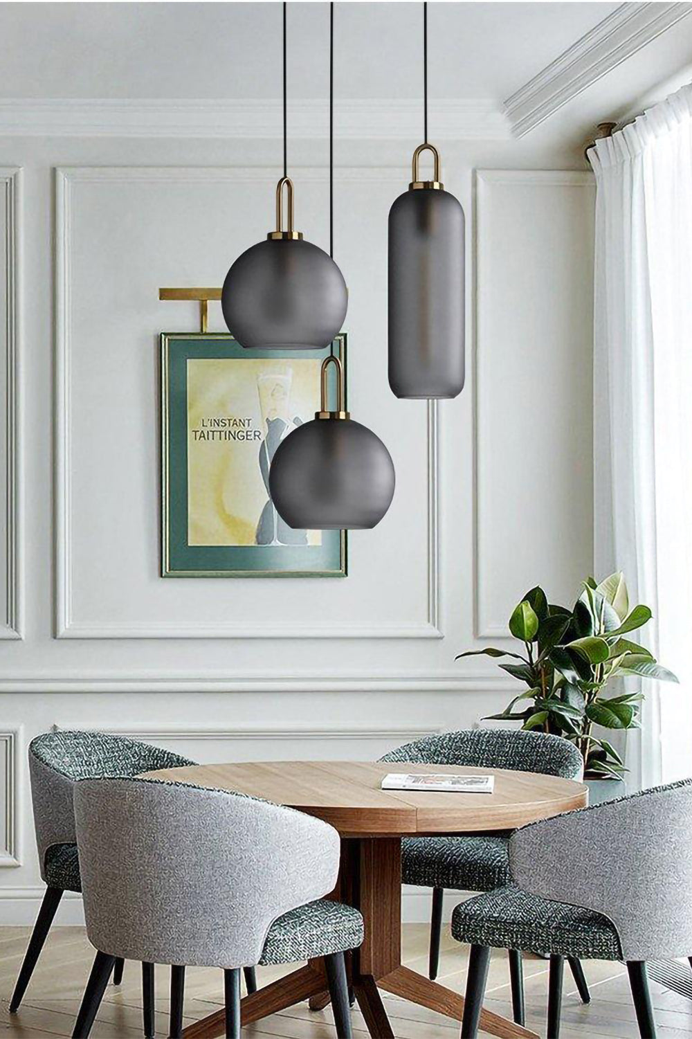 CAVENDISH GLEAMING GLASS PENDANT
