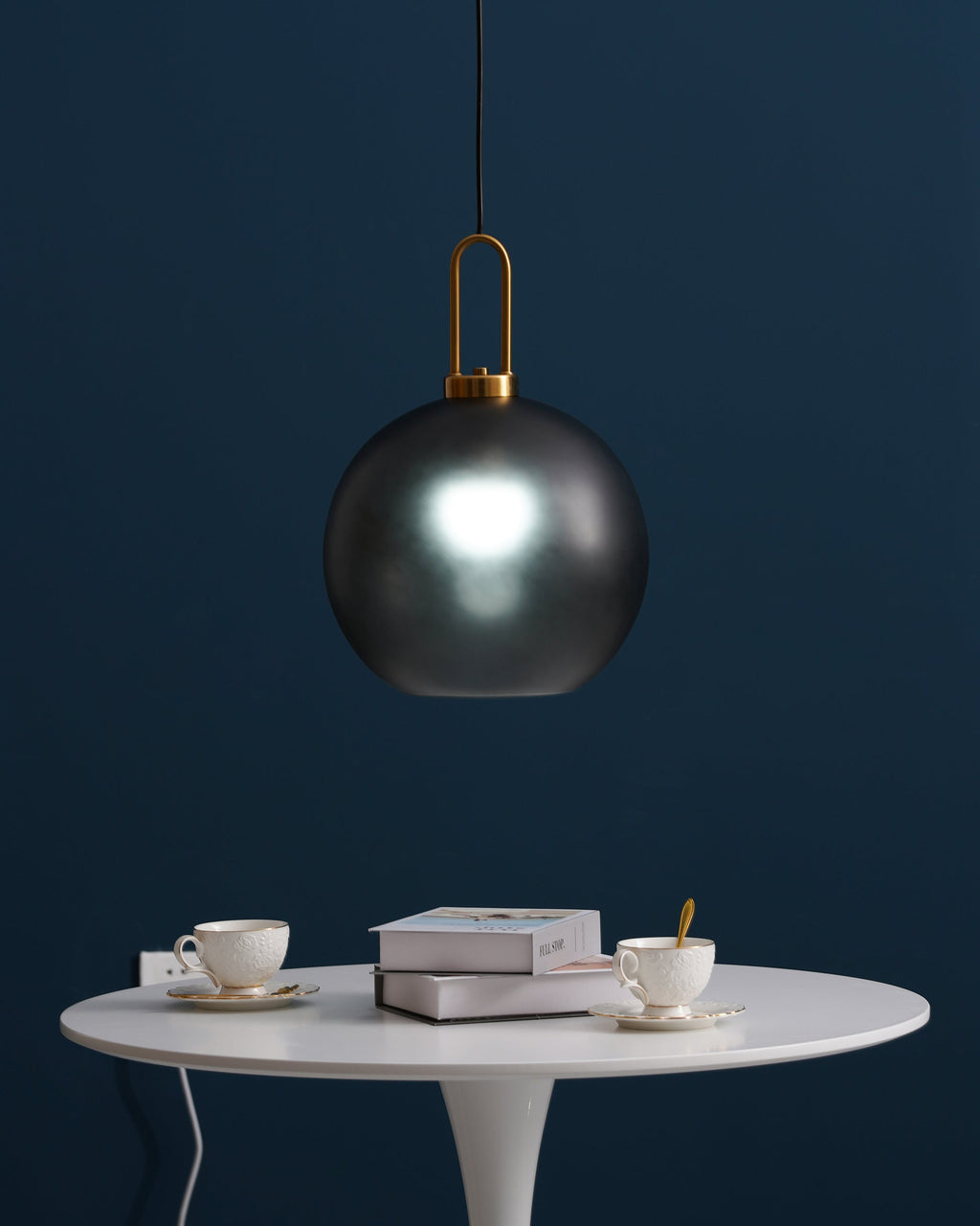 WINTHORPE CRYSTAL DROPLET HANGING LIGHT