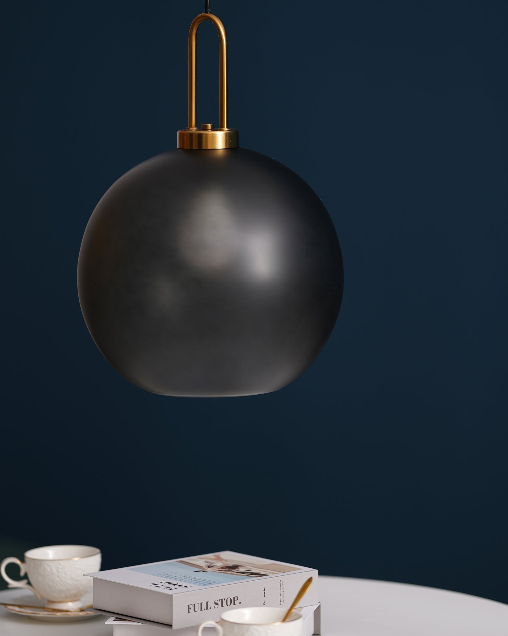WINTHORPE CRYSTAL DROPLET HANGING LIGHT