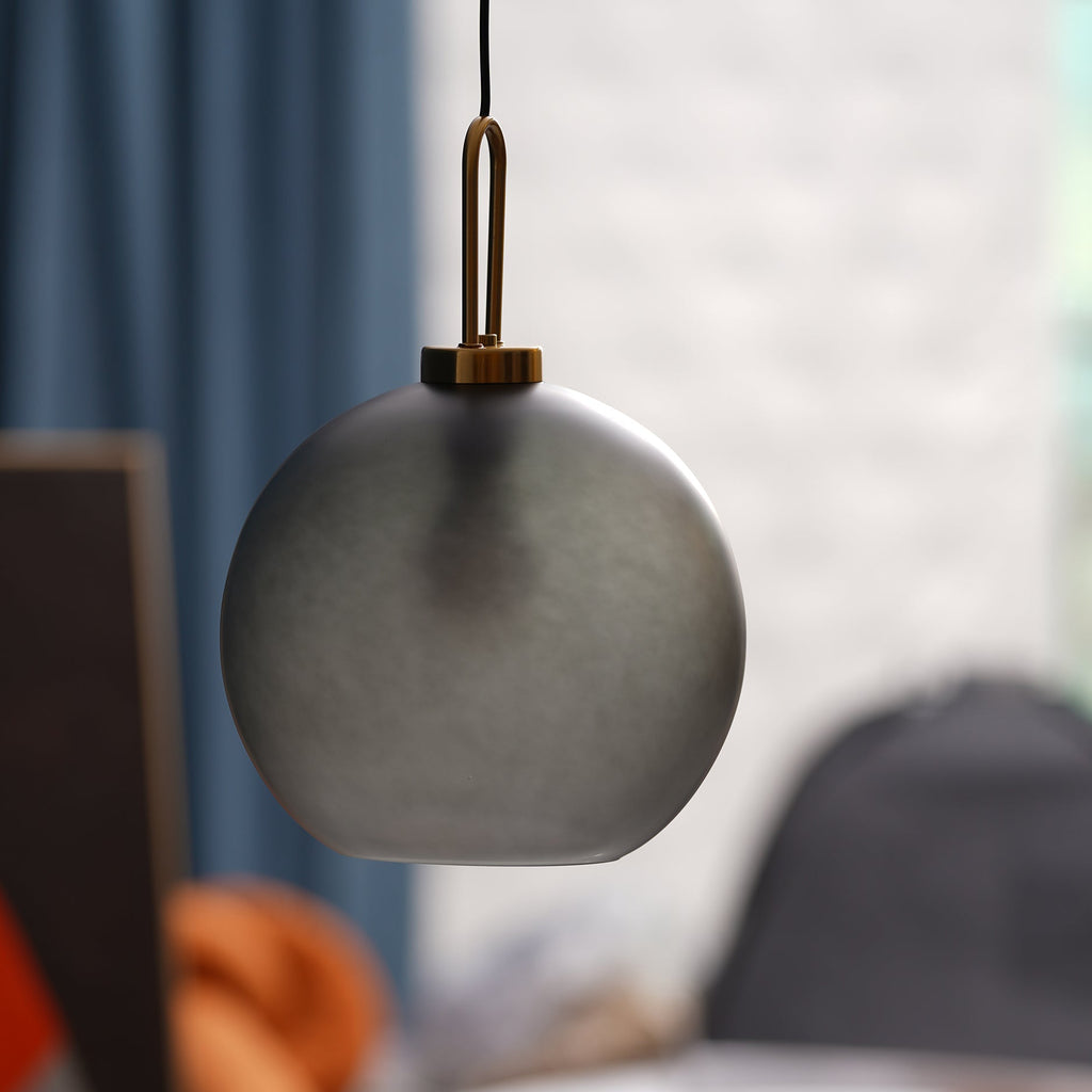 WINTHORPE CRYSTAL DROPLET HANGING LIGHT