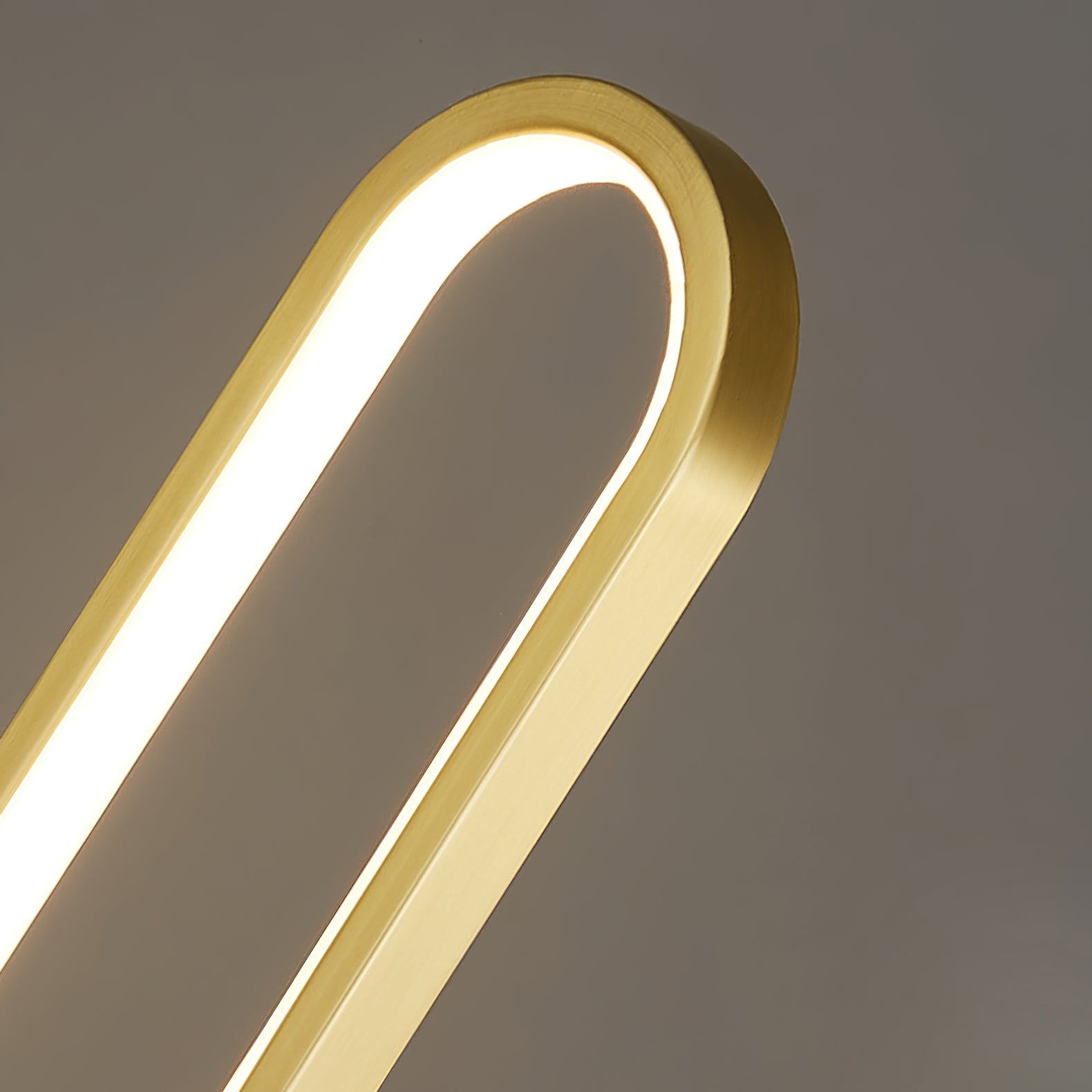 WINTHROP ILLUMINATED GLOBE LAMP