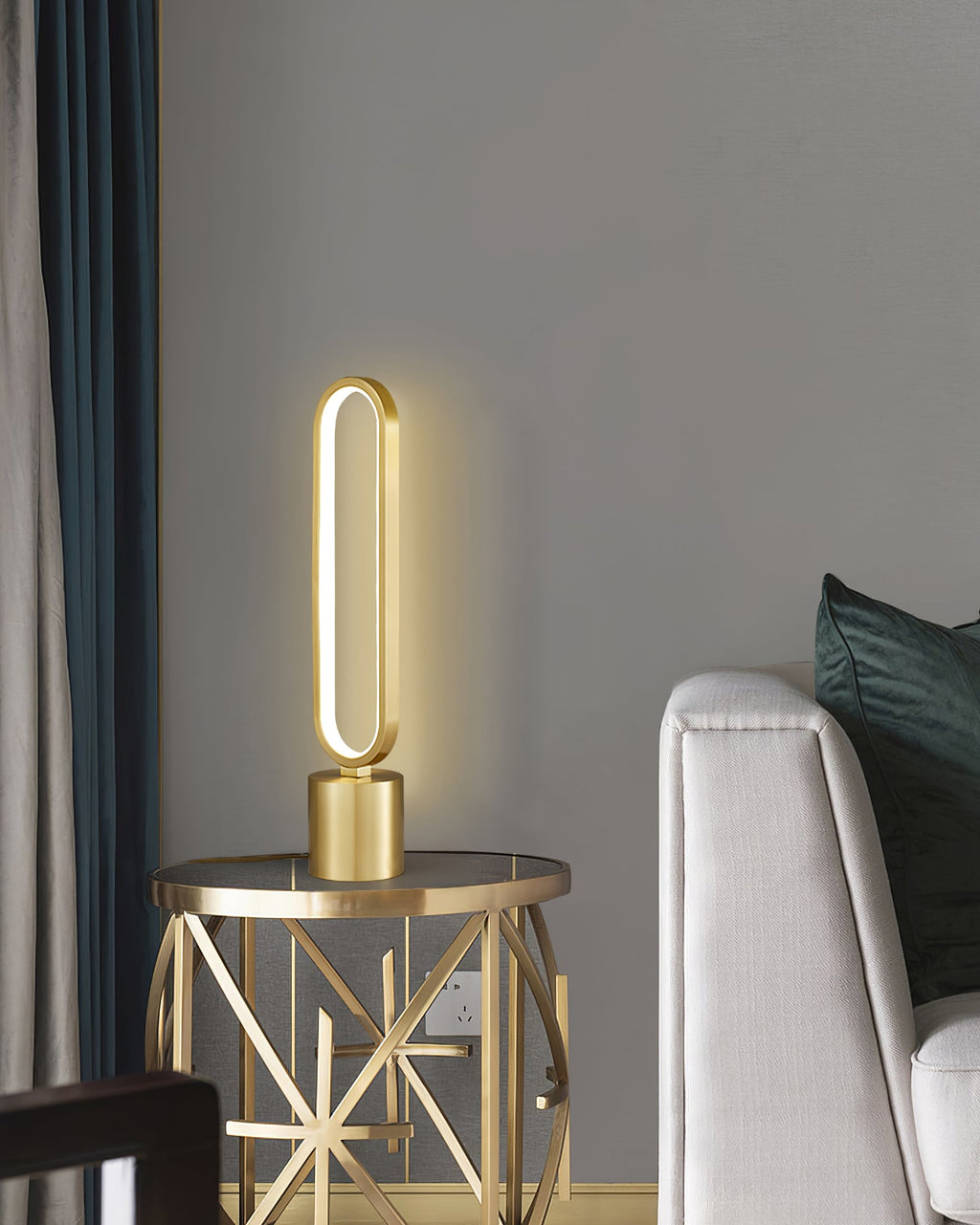 WINTHROP ILLUMINATED GLOBE LAMP