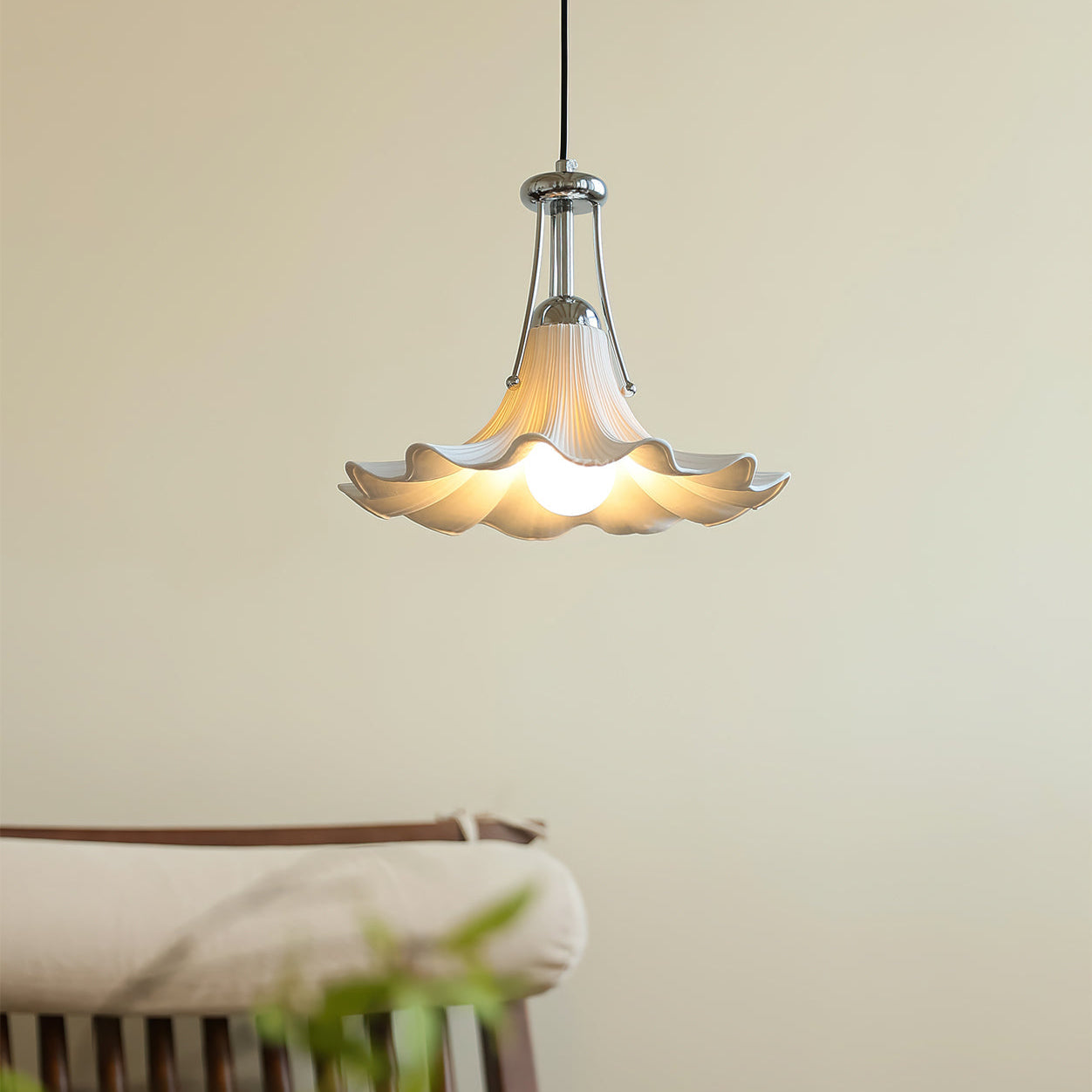 RAVENNA CRYSTAL DROPLET HANGING LAMP