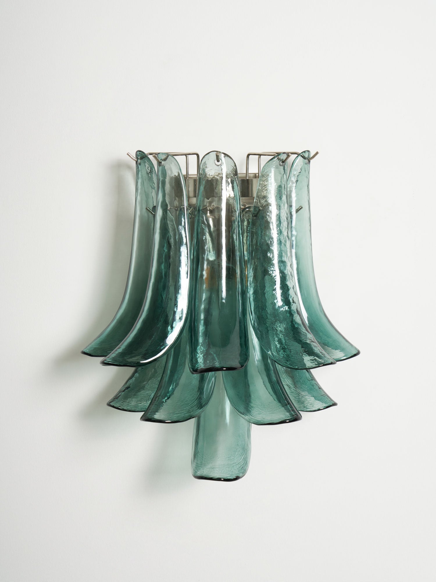 RAVENHALL AURORA WALL SCONCE