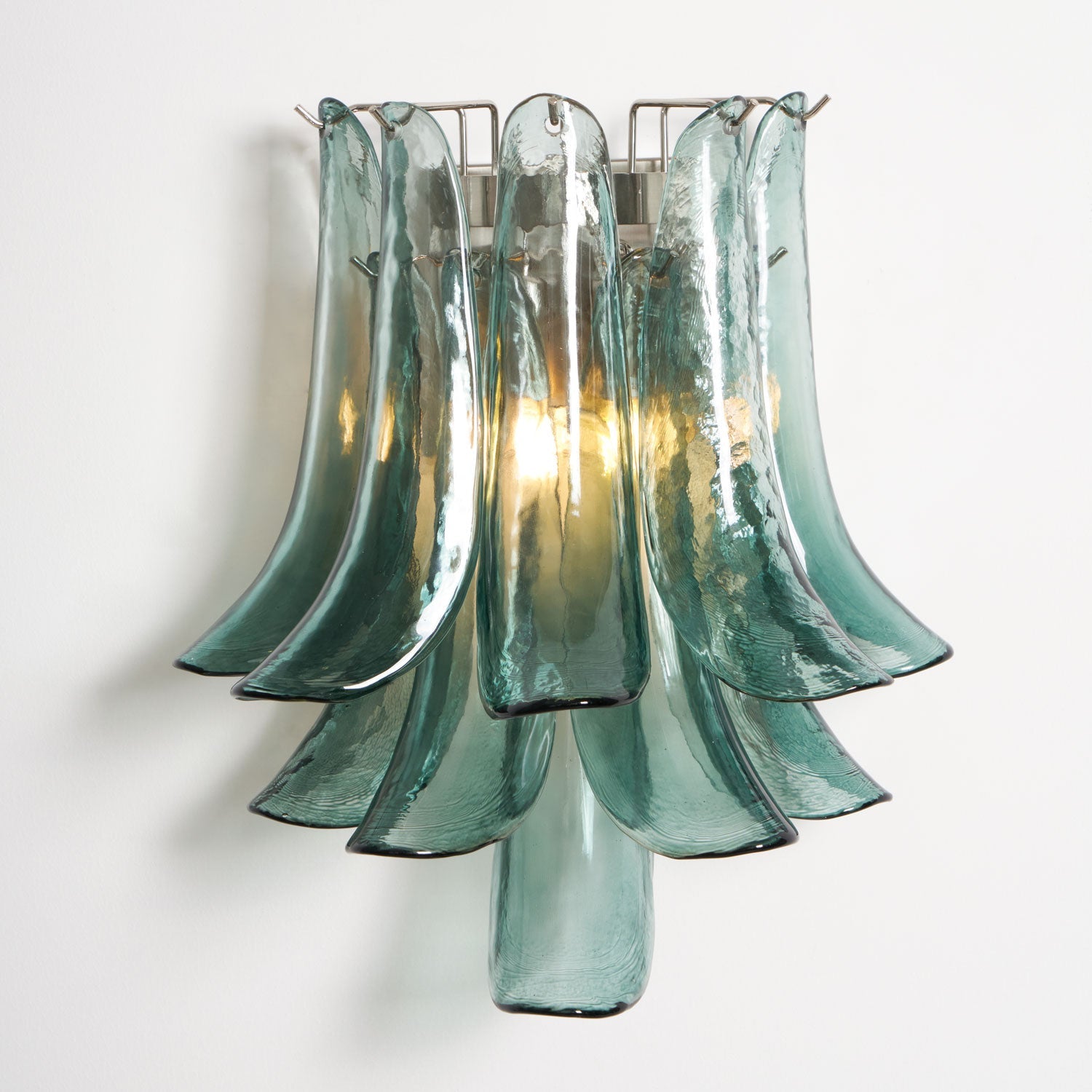 RAVENHALL AURORA WALL SCONCE