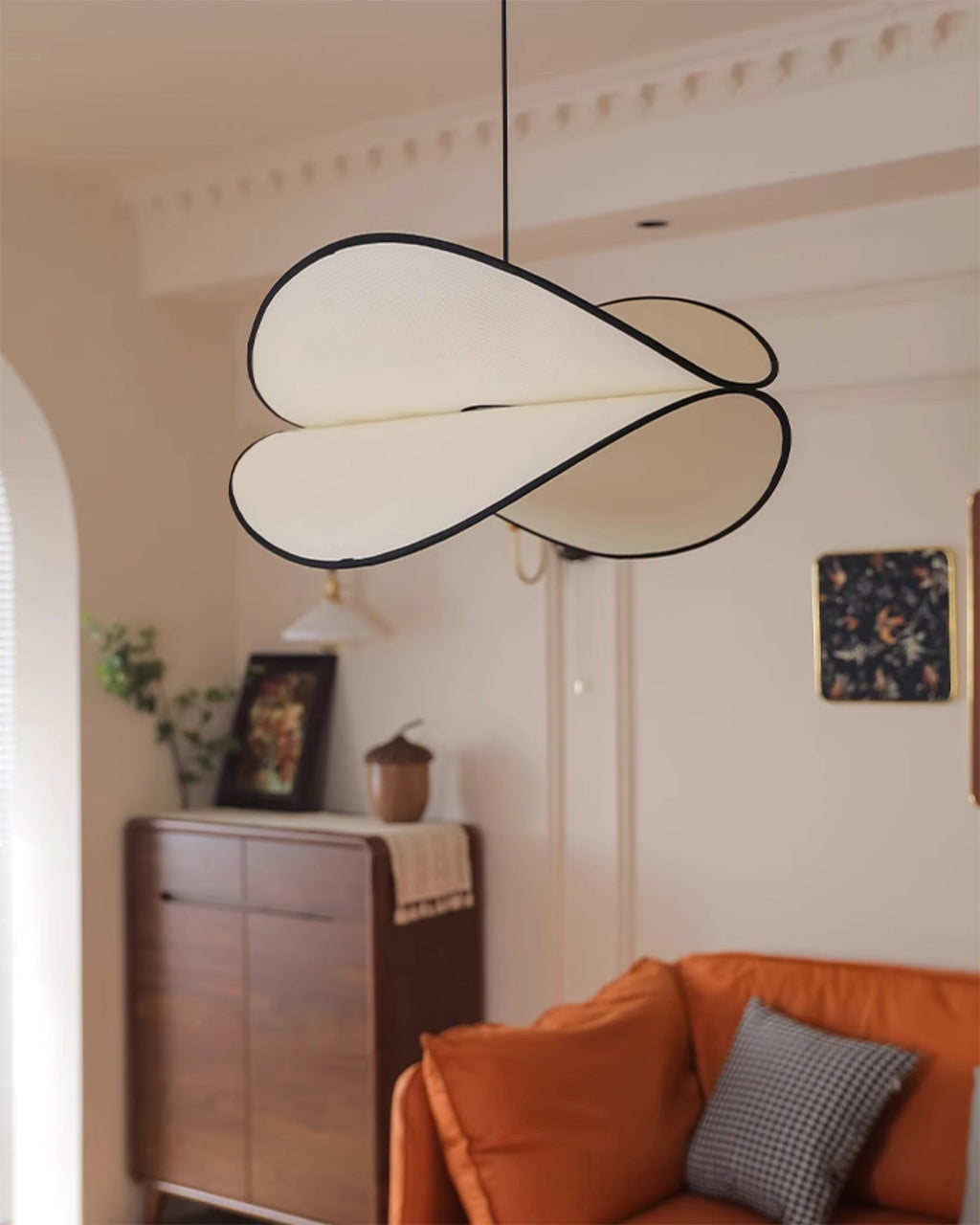 FLORENTINE SILK PETAL HANGING LANTERN