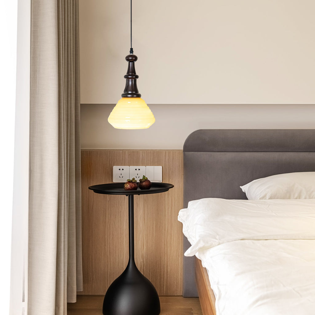 RAVENHURST ARTISANAL GLASS PENDANT LIGHT