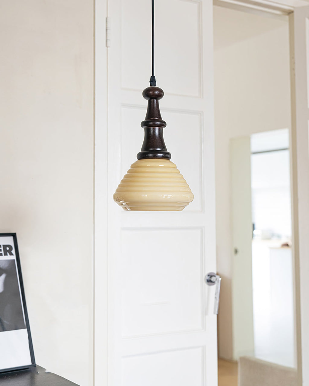RAVENHURST ARTISANAL GLASS PENDANT LIGHT